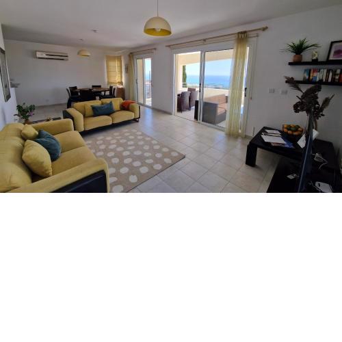 Romanson Seaview Apartment