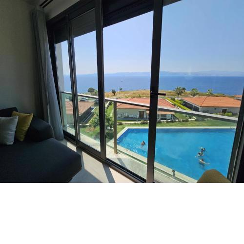 Romantic Sea and Chios View Flat