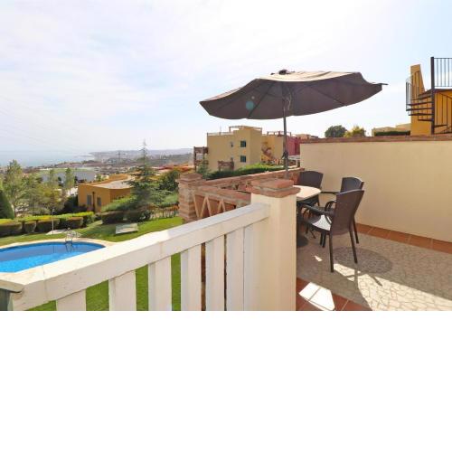 Rooftop Paradise Apartment