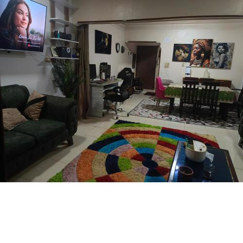 room in Cairo Nasr city Shared apartment with family of 2 persons the apartment is Shared غرفه بداخل شقه مشاركه سكن مع أسره من شخصين برجاء قراءه التفاصيل قبل الحجز