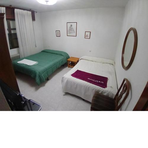 Room in Guest room - Double Room in Chalet in Toledo