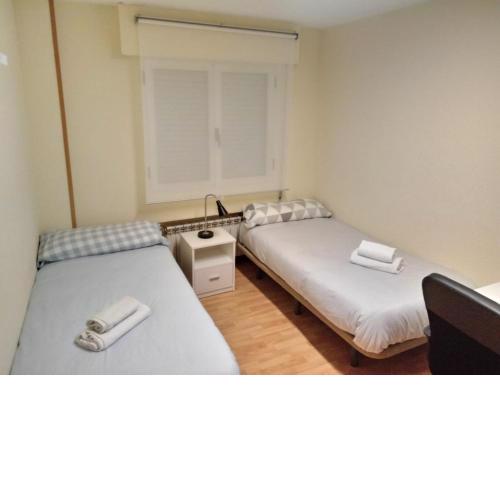 Room in Guest room - H Individual In Reformed Residence has wifi center num103