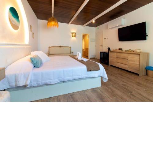 Room in Guest room - Private room in the fishing port of Marbella