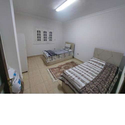 Rooms for rent Men only