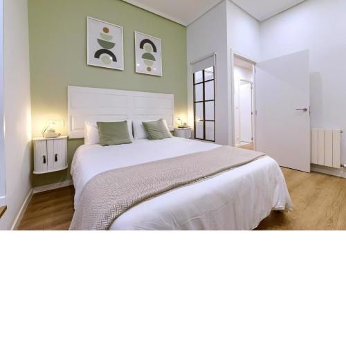 Roomscapital