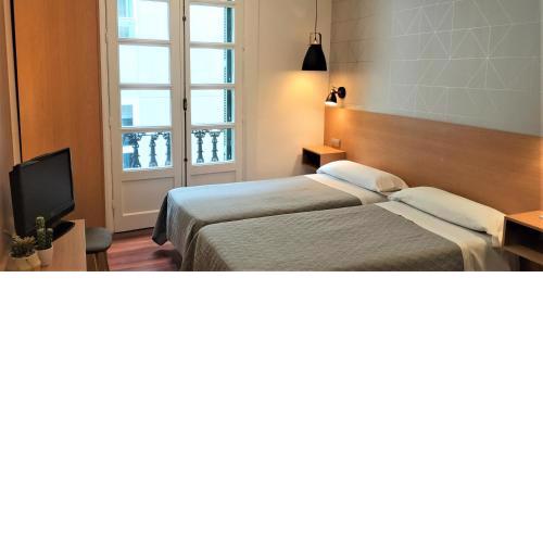 Roquefer Bilbao Central Rooms