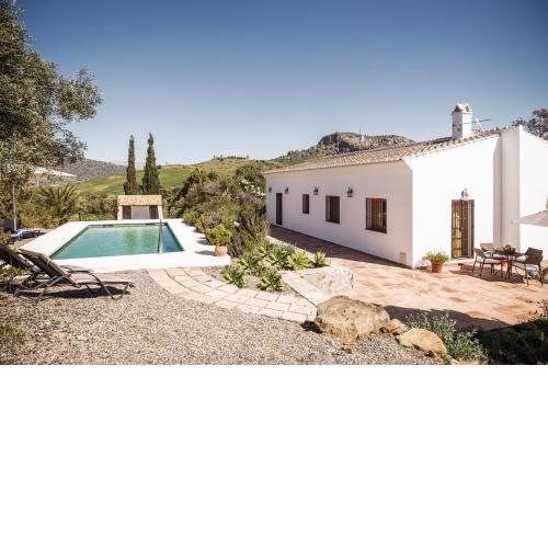 Rosas Cantares: Casa Siri