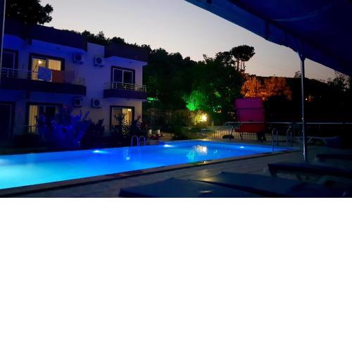 Rose Hotel B&B