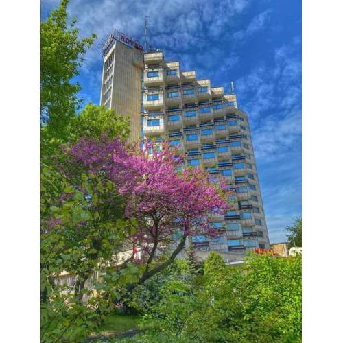 Rovno Hotel