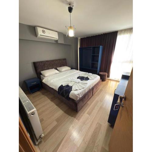 Royal City Hotel Old Town