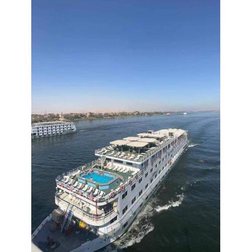 Royal Cruise Aswan to Luxor 3 Night