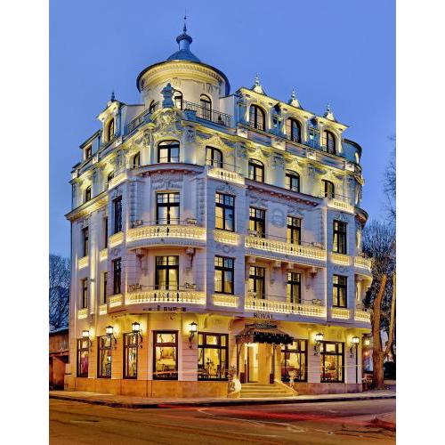 Royal Hotel