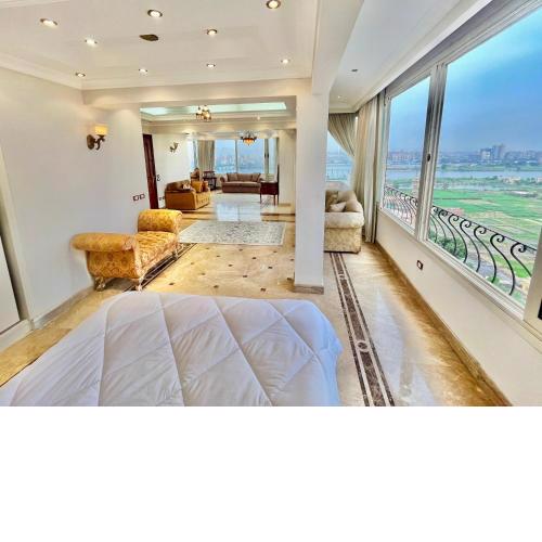 Royal Suite By The Nile