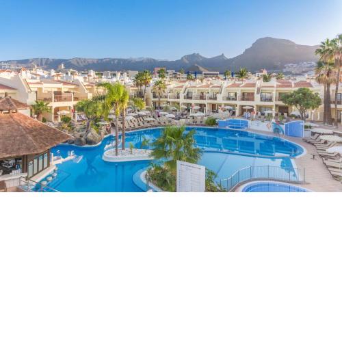 Royal Sunset Beach Club