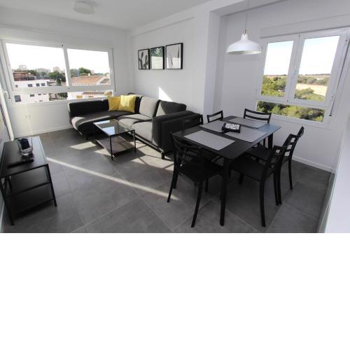 Rozy Campoamor Beach Ref 4788