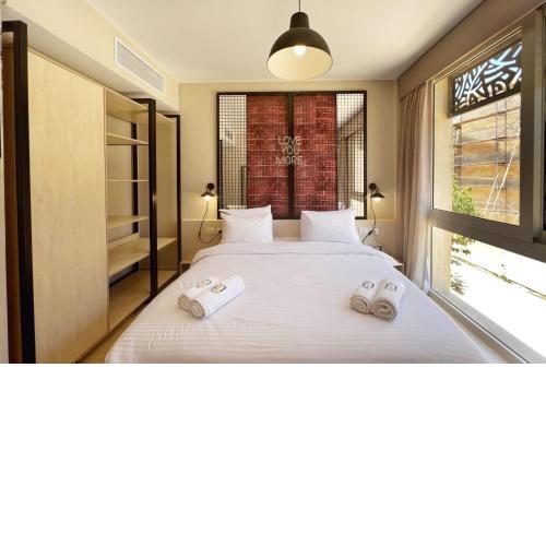 Rugged & Relaxed 1 BDR Mangroovy Free Pool & Beach Access