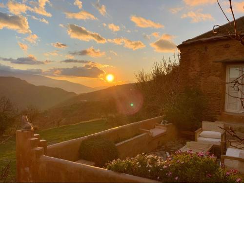 Rural House, heated pool & steam room, Casa Aloe.