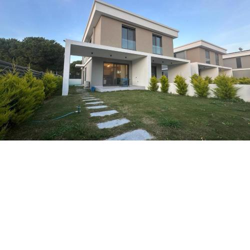 S Villa City