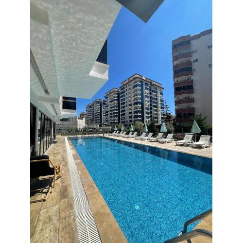 SA Apartments! 1bd Flat 300m to the Beach