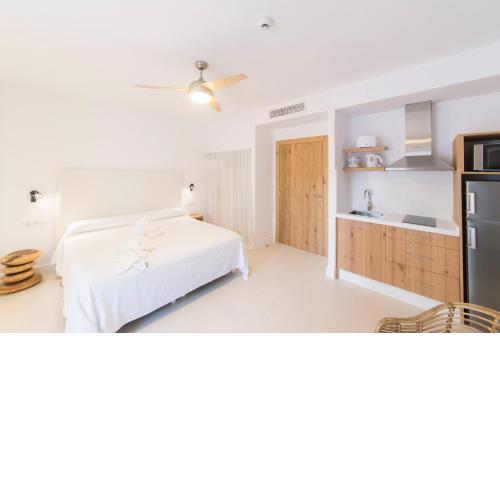 Sa Cala Suites