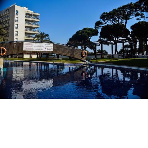 S'Abanell Central Park playa y piscina