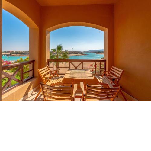 Sabina Classy 1 BR Apartment Lagoon view & Pool El Gouna