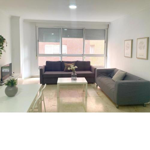 Sagasta Beach Apartment VII by Canary365