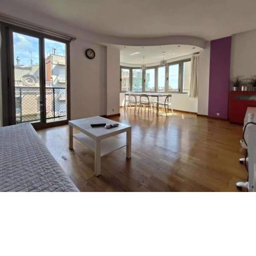 Sagrada Familia Apartment 265
