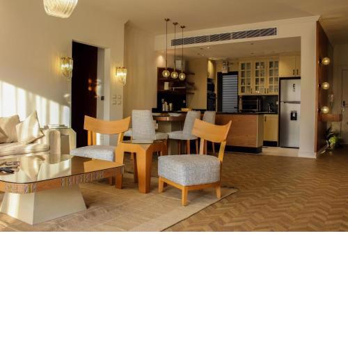 Sahara at Lake View Residence