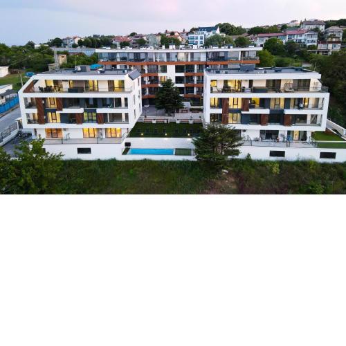 Saint George apartments