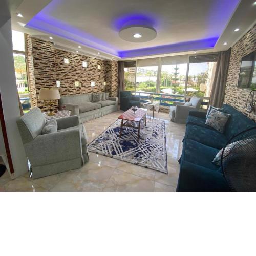Salah Eldin 2 bed rooms Super Lux Chalet apartment , Garden&sea view, first floor , Family only سوبر لوكس شاليه دور اول المعموره الشاطىء بجوار المنتزه Mamoura Alexandria مع كارنيهات الدخول طول السنه و الشاطىء الخاص من اول مايو لنهايه اكتوبر للعائلات فقط