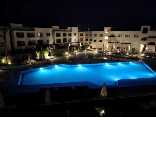 Salty life chalet, a two bedroom apartment by the swimming pool at Azha - Ain Sokhna - selected in the top 20 rentals to stay at in Sokhna