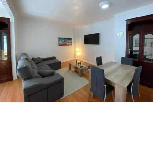 Sand & Sun - 2 Bedrooms Apartment 50m beach