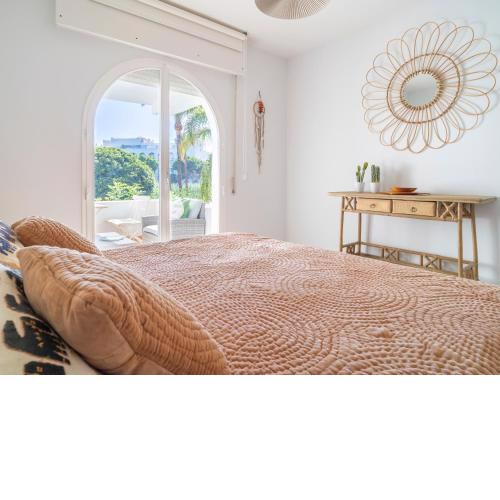 Sanders Beach - Stunning Villa Near Puerto Banús