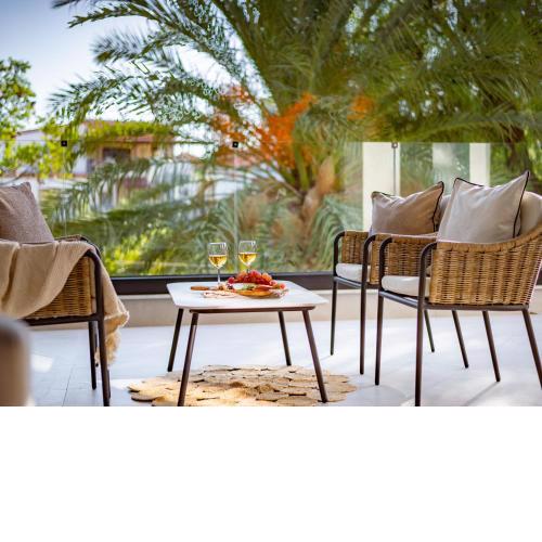 Sanders Breeze Limassol