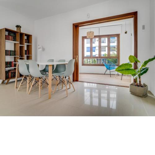 Sanders Sol 2 - Modern Two-Bedroom Apartment in the Heart of Puerto Banús Nightlife