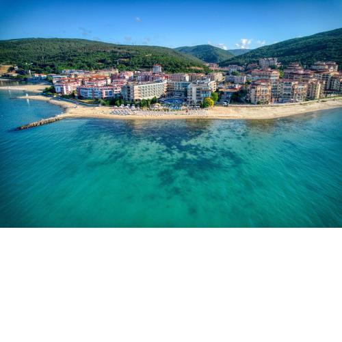 Sandy Bay Hotel