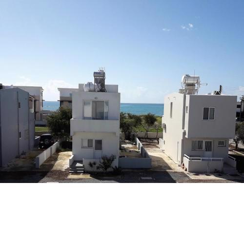 Sandy Beach Complex