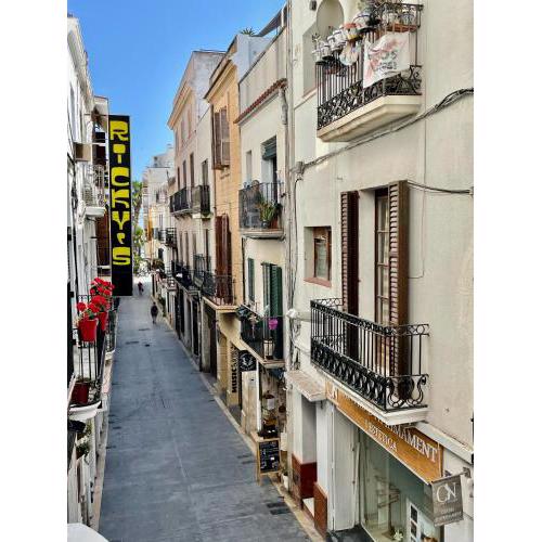 Sant Pau Beach Home with terrace