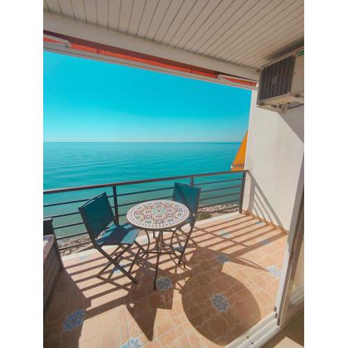 Santa-Clara-Blue Horizon Front Line Apartment BY NAMASTE ELITE