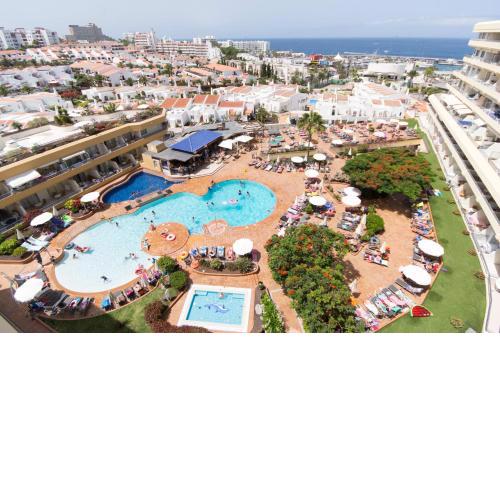 Santa Maria 105 - Two Bed with sea views