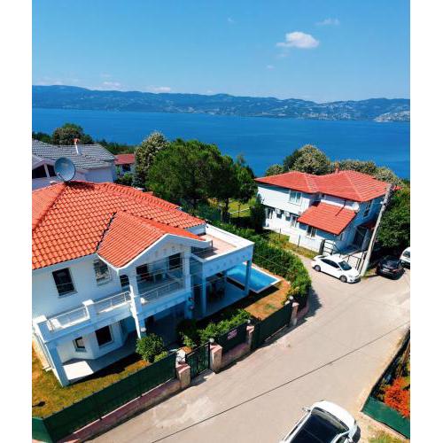 Sapanca Manzara Villa 2 Isıtma Havuzlu