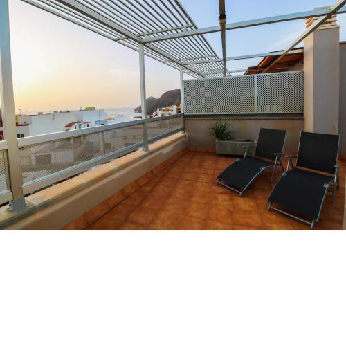 Sardina attic flat pool&solarium