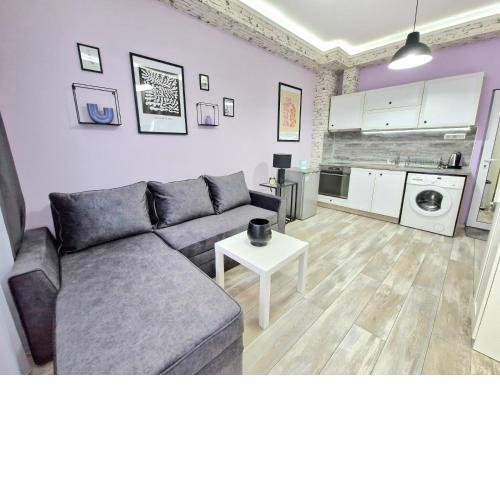 Sasha studio