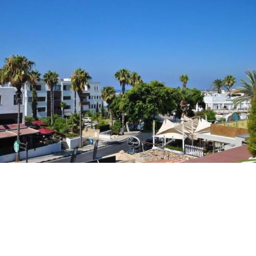 Savveli by the sea