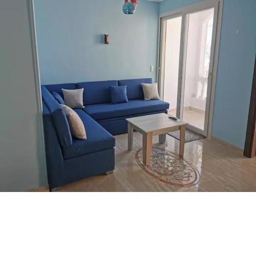 Schöne Europäische 2 Zi. Wohnung in Al Dahar