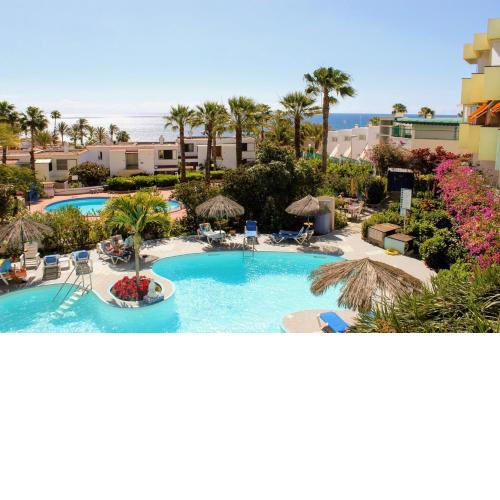 Sea and pool view apartment Bamira