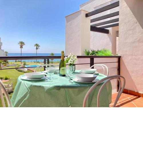Sea Breeze Retreat - Golf Getaway