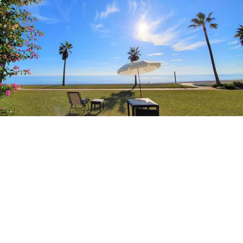 Sea Front Beach House Sandra D