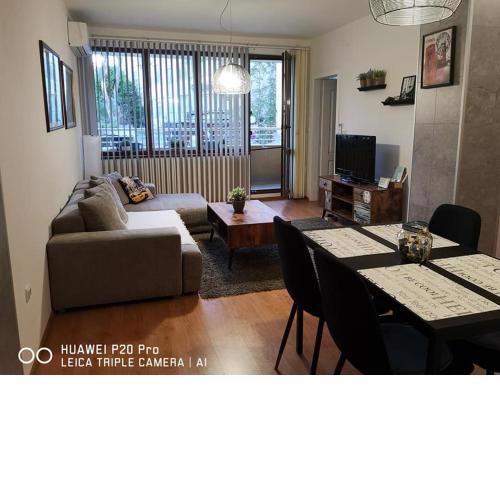Sea Garden Apartment IDM